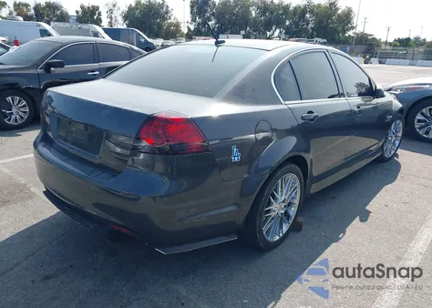 2009 Pontiac G8 z USA, uszkodzony, nr VIN 6G2ER57759L231071